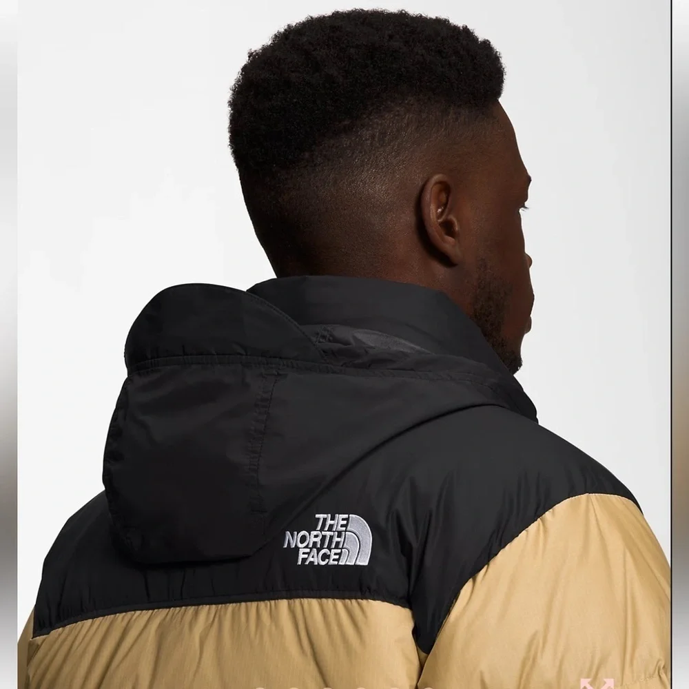 The North Face Men's 1996 Retro Nuptse Jacket Size Medium In Antelope Tan